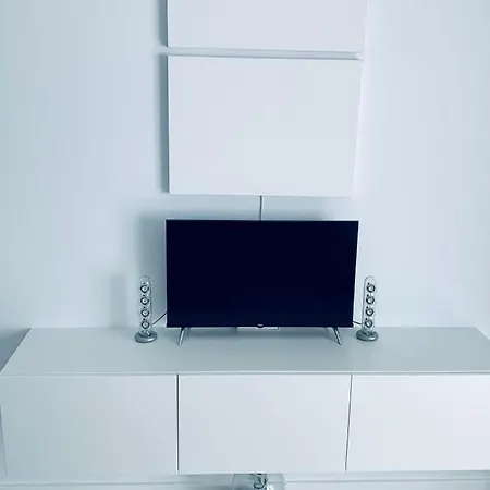 Trendy Casa Linea * Πλάγια Μπλάνκα