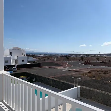 Trendy Casa Linea Playa Blanca
