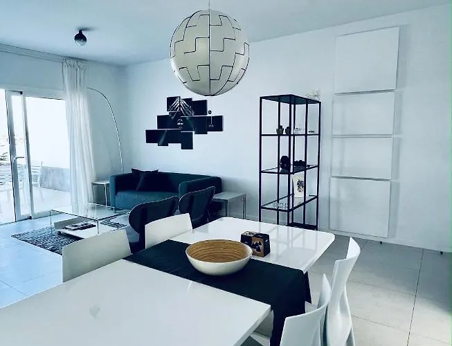 Trendy Casa Linea Feriehus *