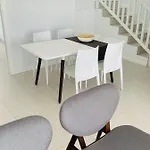 Trendy Casa Linea Ferienhaus *