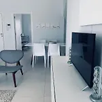 Trendy Casa Linea *