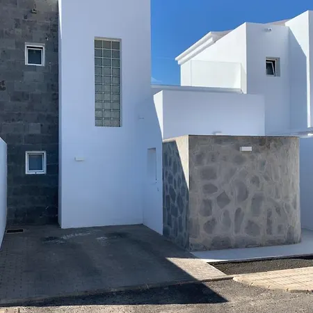בית נופש Trendy Casa Linea פלאיה בלנקה
