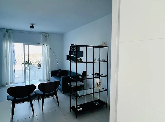 Trendy Casa Linea * بلايا بلانكا